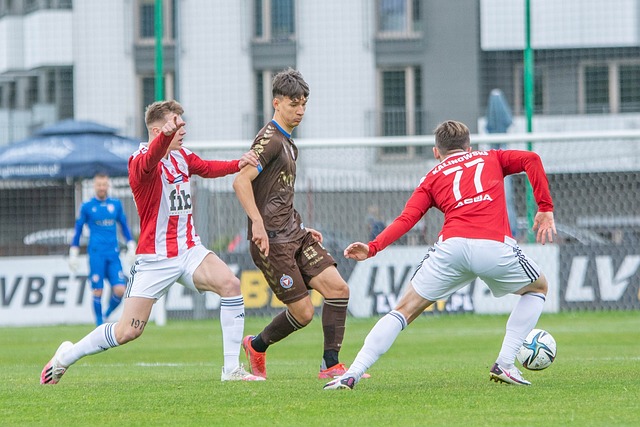 遜於英超整 遜於英超整